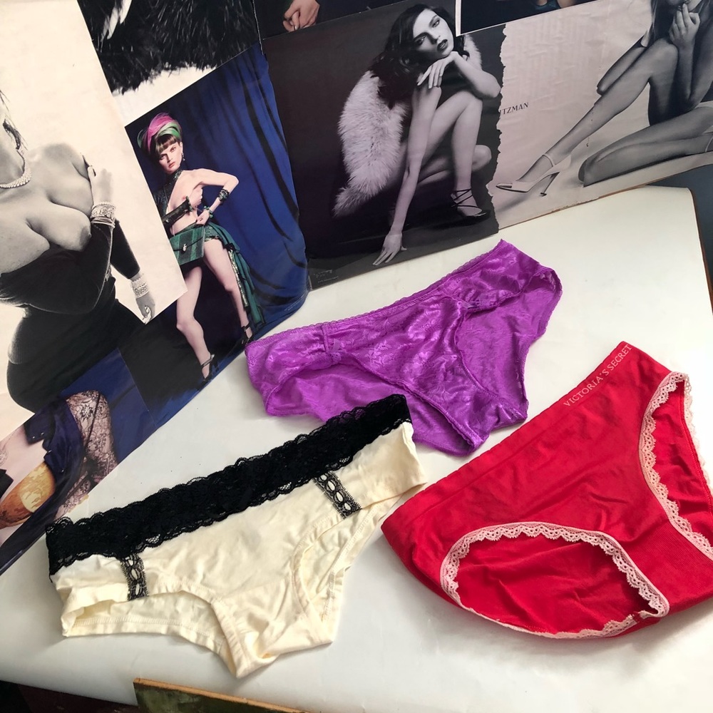 NO OFFERS JUST HIT BUY🍓BUNDLE OF PANTIES